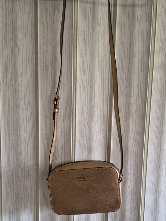 kate spade Handbags - kate spade Metallic Gold Crossbody Camera Bag